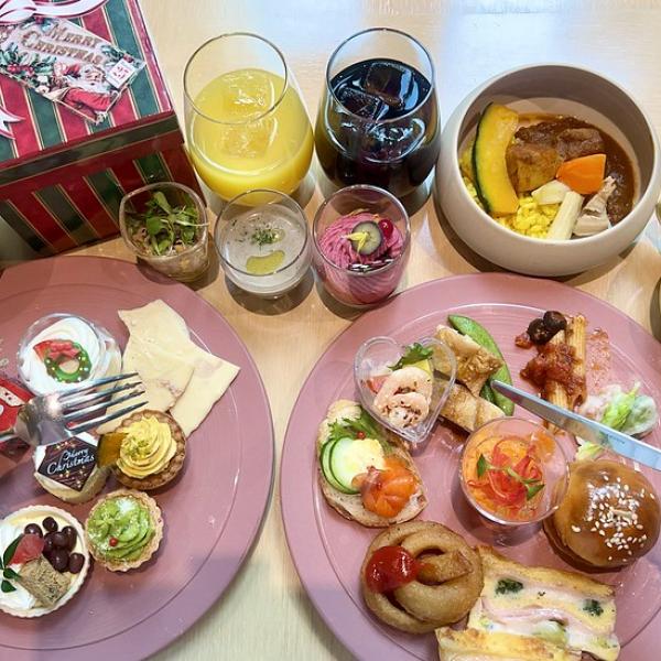  【大阪】ANAクラウンプラザホテル大阪のフェスティブシーズンに華やかなスイーツや軽食が食べ放題♡Dessert & Lunch Buffet ~ Christmas~