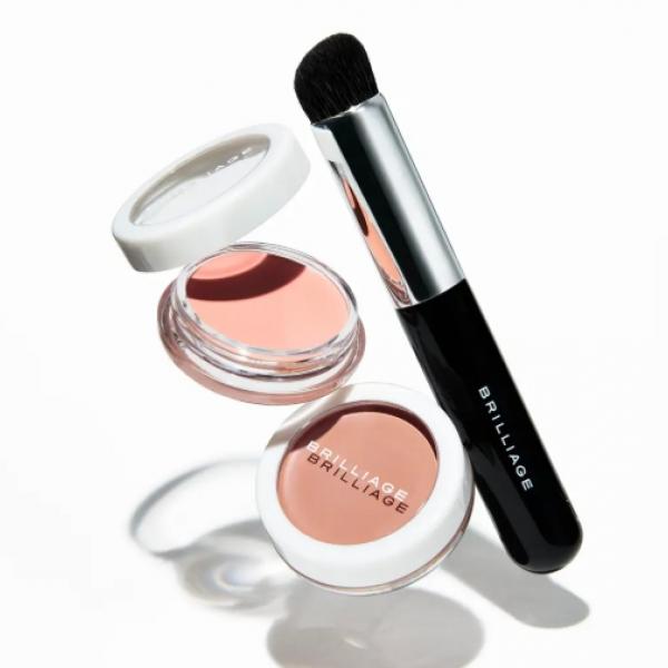 【革命的2WAYコスメ♡】「隠す」から「魅せる」へ進化！カモフラージュのコンシーラーチークが2週間で完売の大ヒット♪