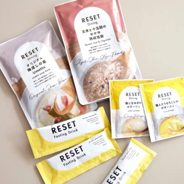 つらいファスティングはもう卒業！3日間で完結する"食べない腸活"「RESET BOX」が話題◇