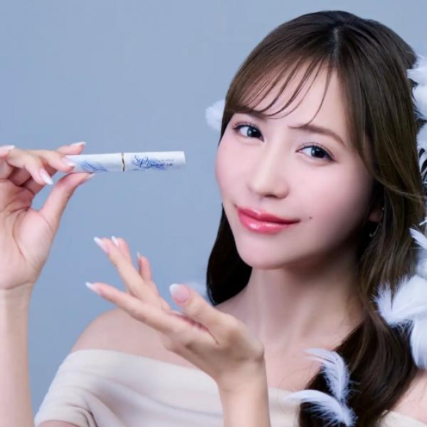 【元AKB48・河西智美プロデュース】医師監修のまつ毛美容液「Plumère」が12/22発売♡日本初のPDRN配合で、やさしさと効果を両立◎