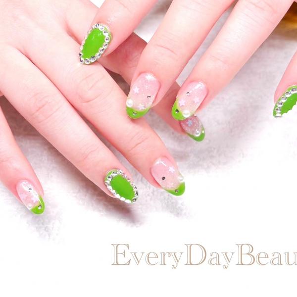 初夏ネイル♡　5月6日（火）無料ネイルモデル募集☆　10時、13時、15時、18時 20時開始　の5枠