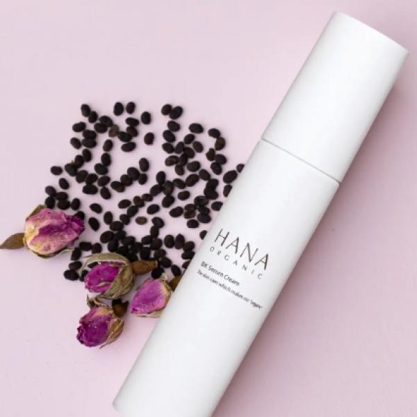オーガニックコスメが進化！HANA ORGANIC「BKセラムクリーム」Wバクチオール処方で朝晩使えるエイジングケア♡