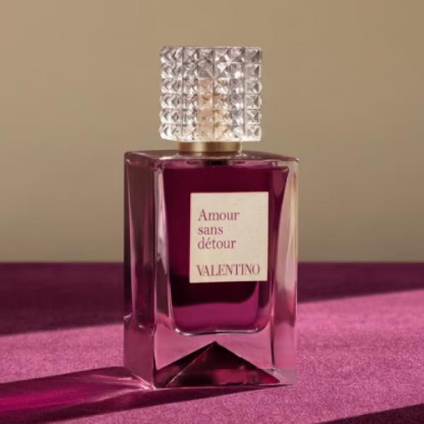 ヴァレンティノから新フレグランス「アムール サン デトゥール」登場♪許されない愛欲を描く、情熱的で繊細な香り✿