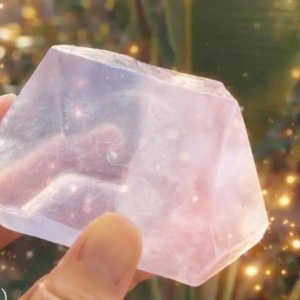 まるで宝石みたい。累計10万個突破の宝石石鹸「YURAM」、1年半ぶりのポップアップが渋谷で開催♡