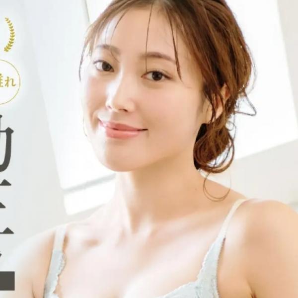 【10周年記念】人気育乳ブラ「グラモアブラ」新色登場♡累計販売数139万枚突破の実力派アイテム
