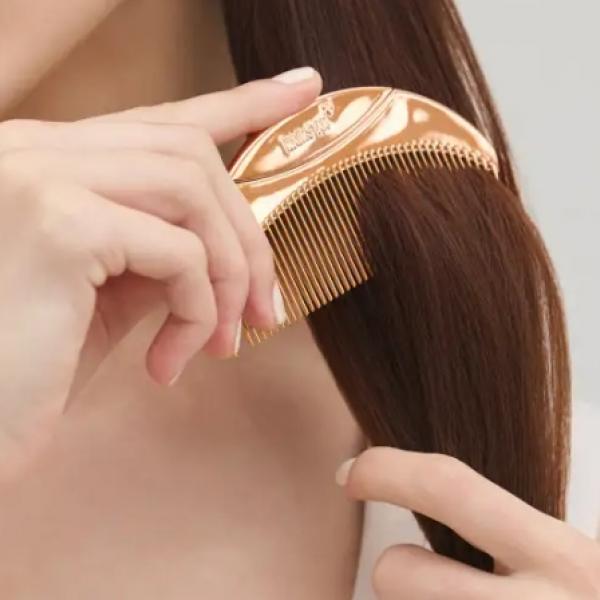 外出先でも艶髪キープ♡HAIRSTAR「スターコーム」でふとした瞬間も美しく、持ち運び便利なヘアケアの新常識◇