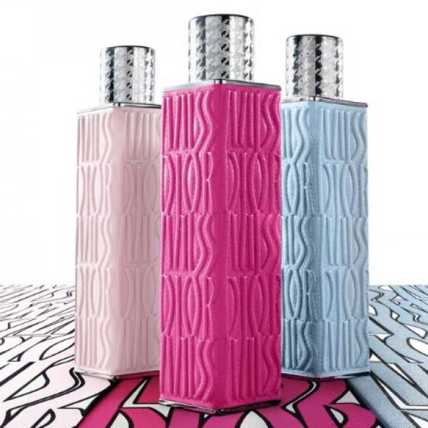 クチュールを持ち歩くように。ディオール「ミス ディオール ミニ ミス」限定ケースが1月23日発売