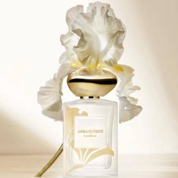 光が踊るような香り♡アルマーニから全世界2,000個限定「オートクチュールリュミエール」誕生