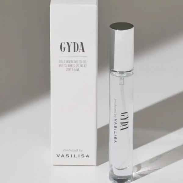 女王の香りでファッションを完成させて♡ VASILISA×4大ブランドのコラボフレグランスが話題沸騰