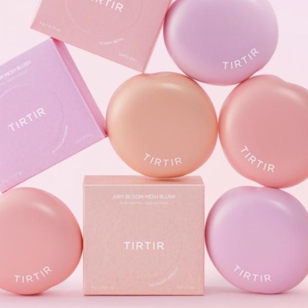 トントンするたび、ふんわり色づく♡『TIRTIR』の新作メッシュチークで"じゅわっ"と明るい頬に