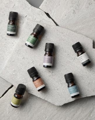 香りで整える、心身のセルフコンディショニング。「KALMECIA」から厳選された7種のオイルが新登場