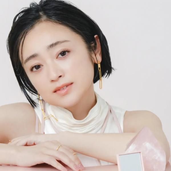 安達祐実さんプロデュース『Upt』からエイジングケアシリーズが登場♡ 美白×シワ改善を叶える化粧水&クリーム