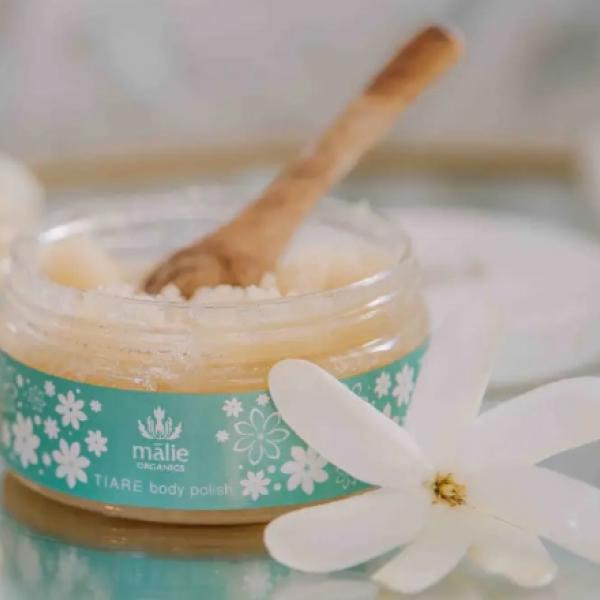 ハワイの恵みが伊勢丹に上陸！Malie Organics×herbacie 限定POP UPで極上セルフケア体験◆