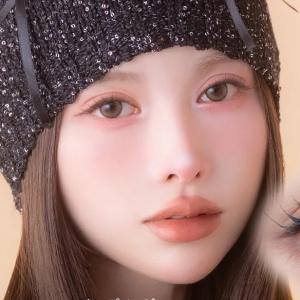  it meeがデビュー。齊藤早紀さんプロデュースの新カラコンブランドが全6色で登場 ◇◆