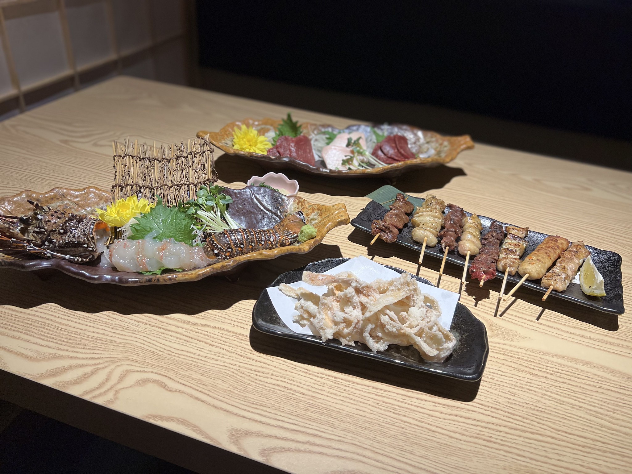 【新橋】新橋で絶品の「馬刺し」を♡本場仕込みの九州料理が頂ける『串ばってん 新橋 』