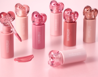 minum（ミニュム）秋新作がLDK the Beauty A評価を受賞◎「AIラブポーショングロス 05チャイミルク」「ぷにゅグリップライナー」が高評価獲得