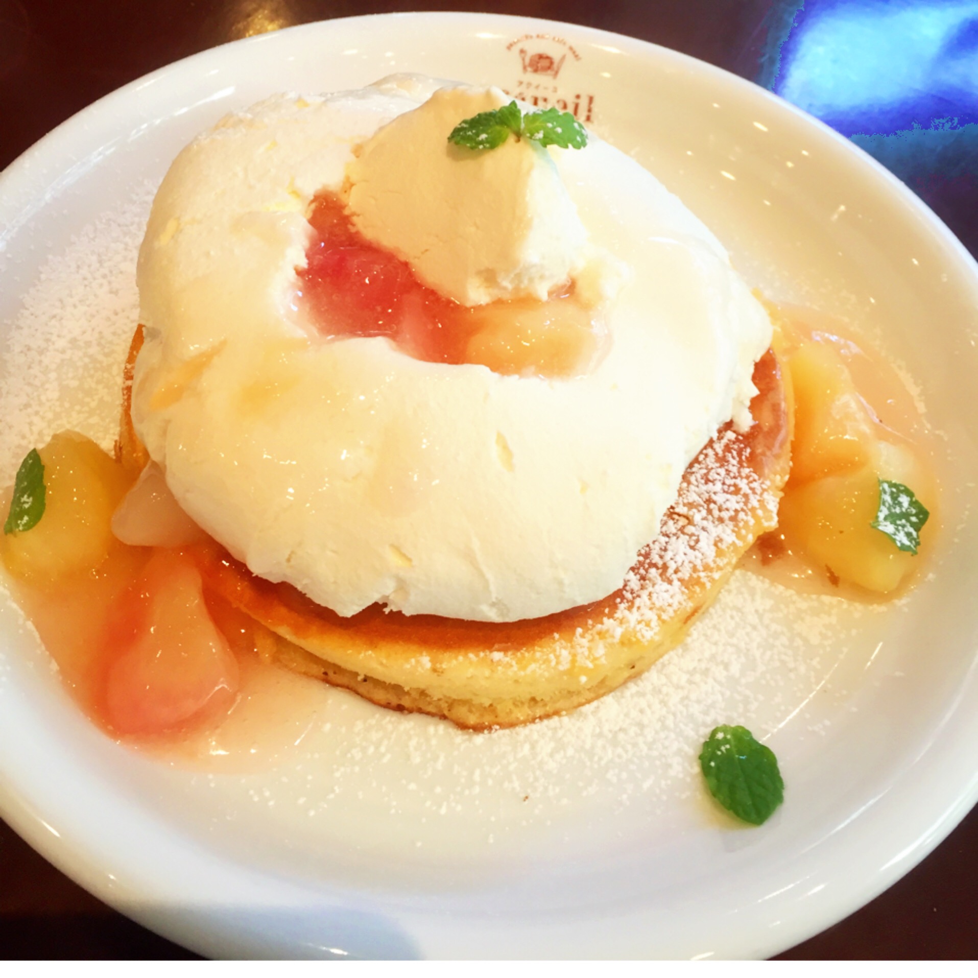 あの人気のパンケーキが生地リニューアル？！しっとり&もっちり生地！