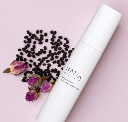 オーガニックコスメが進化！HANA ORGANIC「BKセラムクリーム」Wバクチオール処方で朝晩使えるエイジングケア♡
