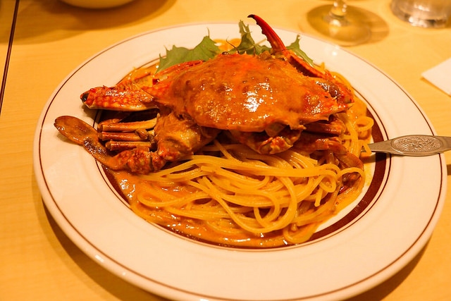 目を疑う衝撃のビジュアル！これが本当の渡り蟹のパスタ〜YUMMY PASTA渋谷店