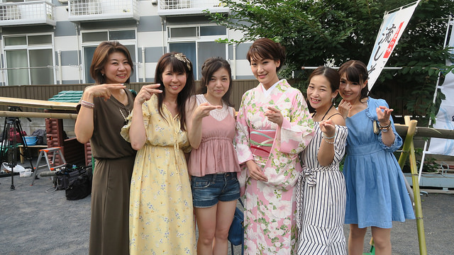 紅白出場の最も売れている美人演歌歌手市川由紀乃25m流しそうめんイベント