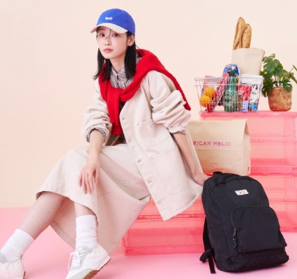 【AMERICAN HOLIC×PENNEY'S】第3弾コラボが1月10日発売!春の先取り"アメカジ"スタイル全10型が登場