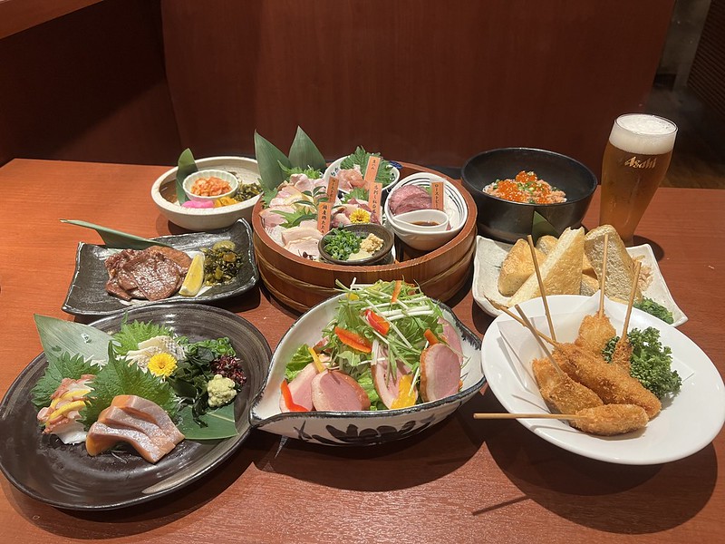 【埼玉/草加】肉刺しの桶盛り最高♡ごろり
