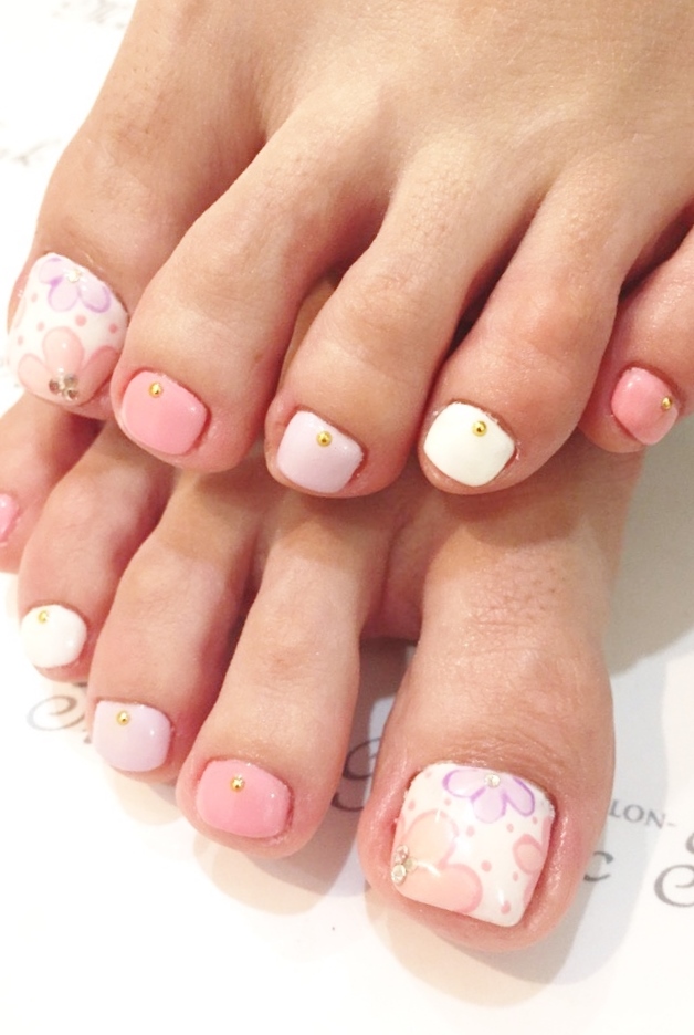 足元オシャレは忘れずに♪　2016フットネイル特集♡