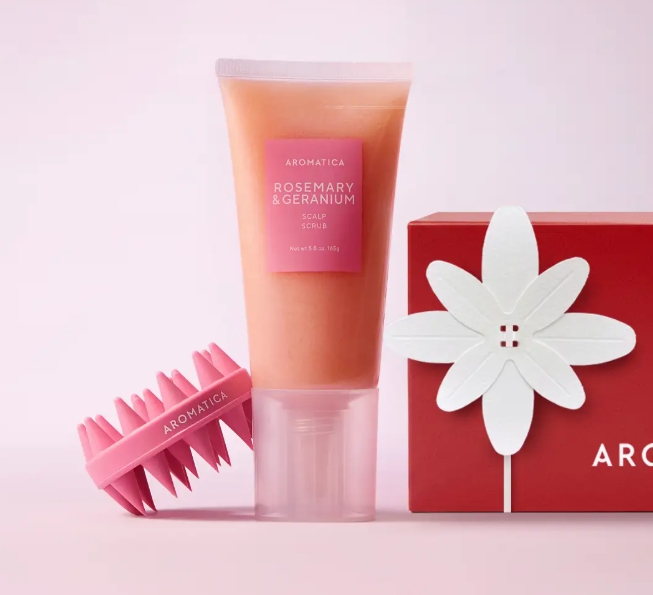 甘く華やかなゼラニウムの香りに包まれて♡AROMATICA数量限定ホリデーヘアキット登場