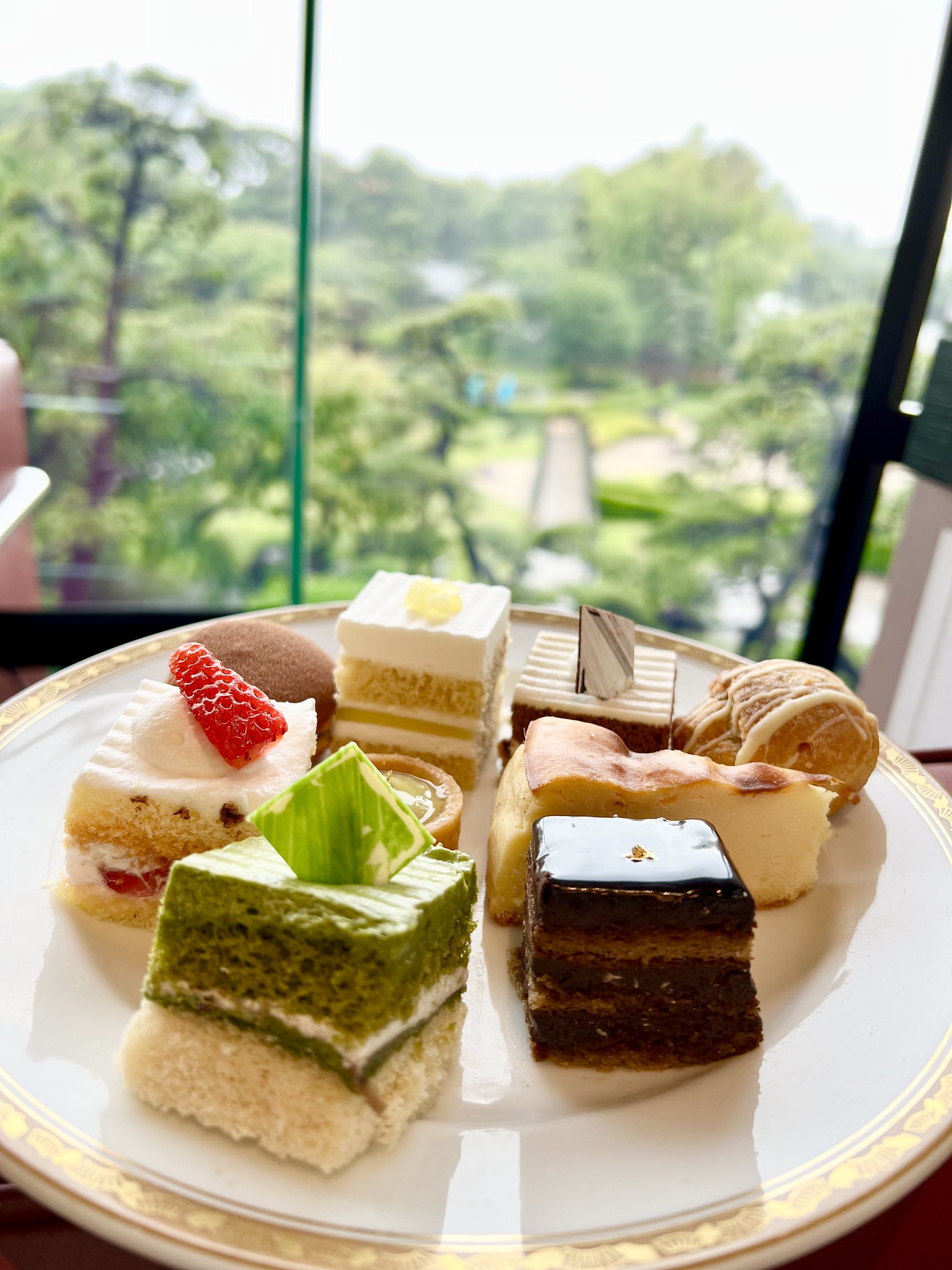【東京】何もかもスペシャル♡ヘルシービュッフェランチと絶景をどうぞ〜ホテルニューオータニ「GARDEN LOUNGE」