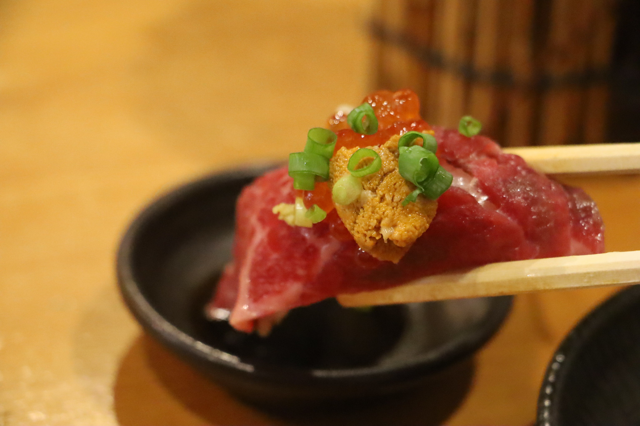【大阪/梅田】ハズレなし！肉寿司最高〜炭焼きbar心