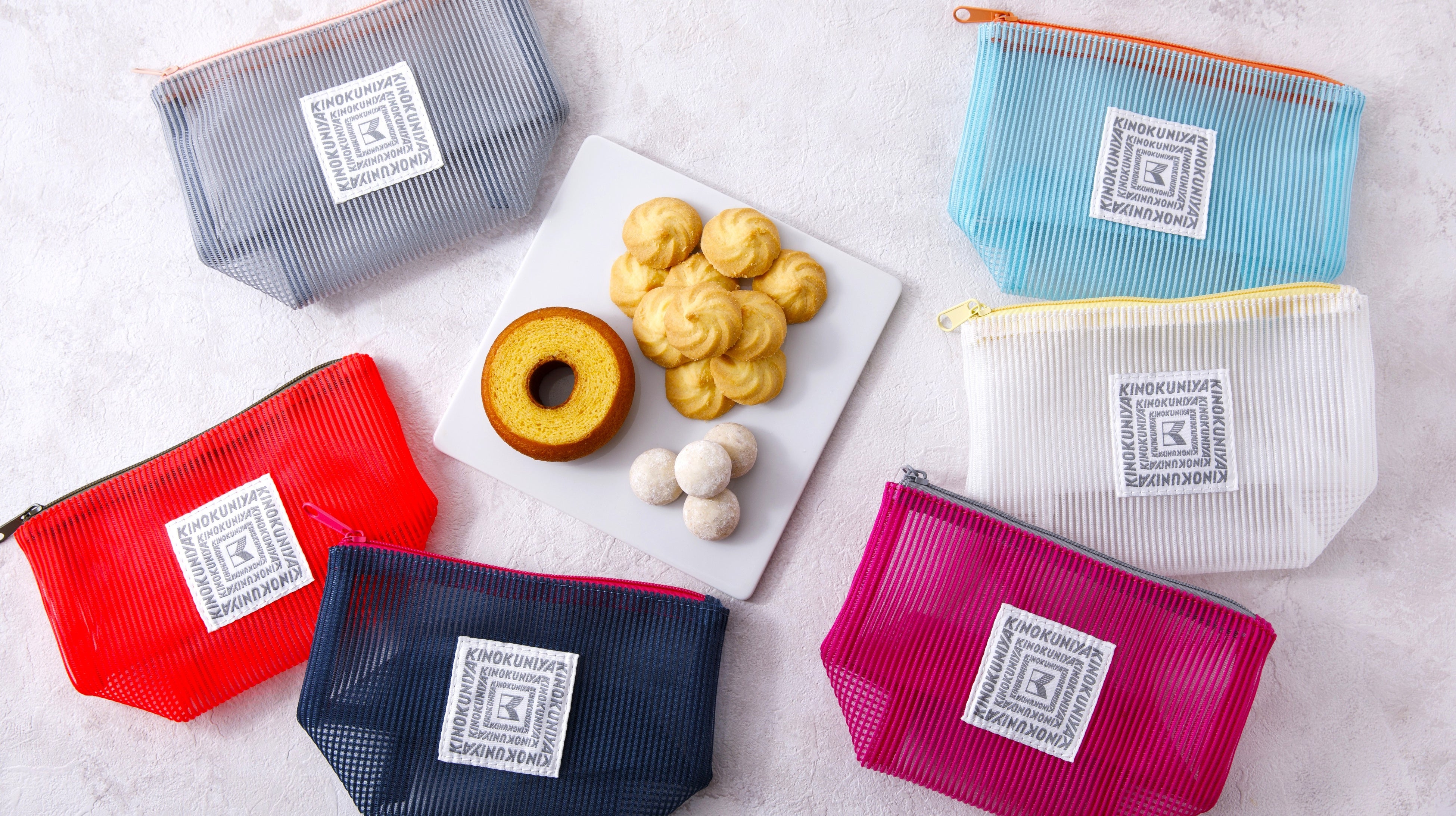 紀ノ国屋のお菓子がポーチに詰まった、夏の新作ギフト