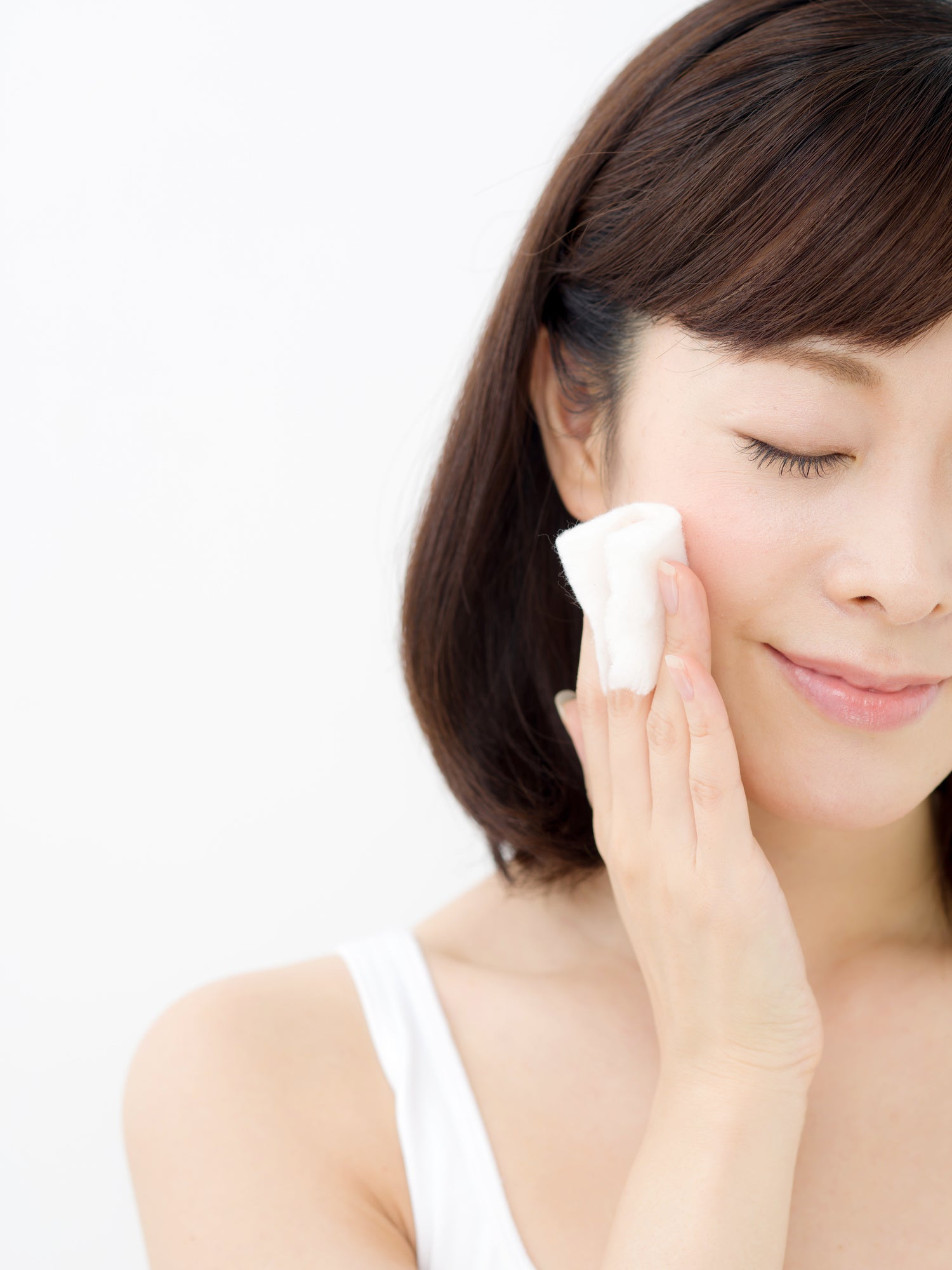 低刺激なのに角質除去力も高い、ふきとり化粧水の特許技術が誕生