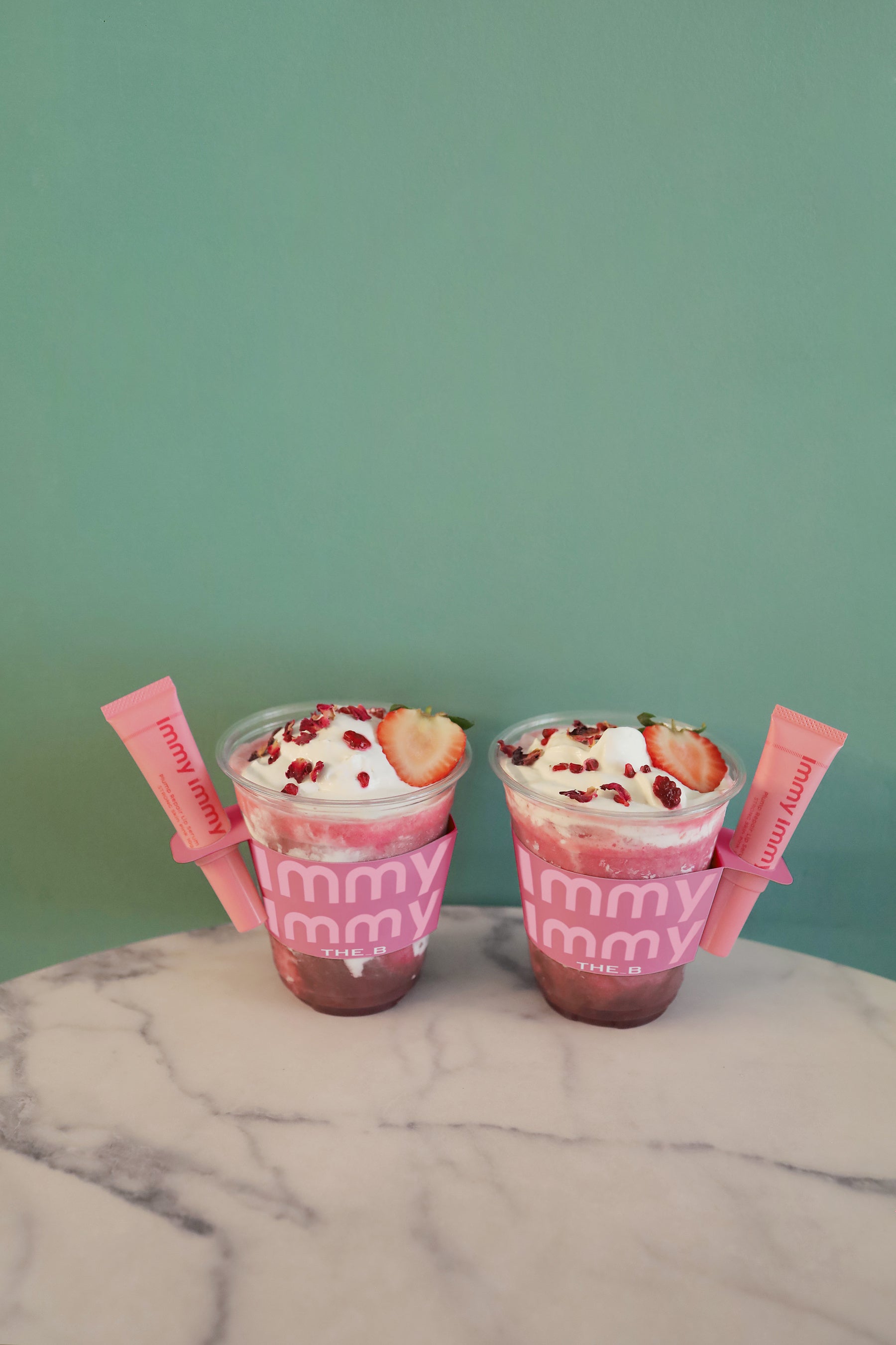 飲んでリップも選べる！THE_B×immy immy夏限定スムージー