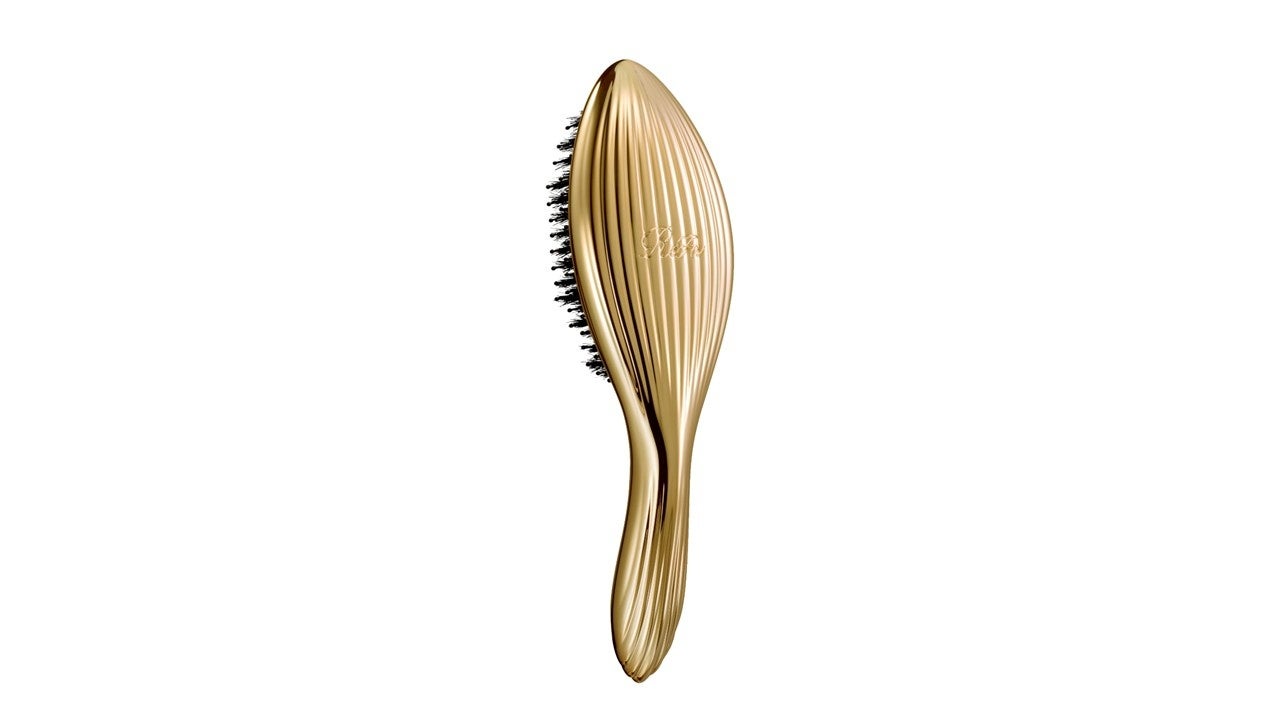 毎朝使いたくなる美しさ。ReFaヘアブラシにシャンパンゴールド登場