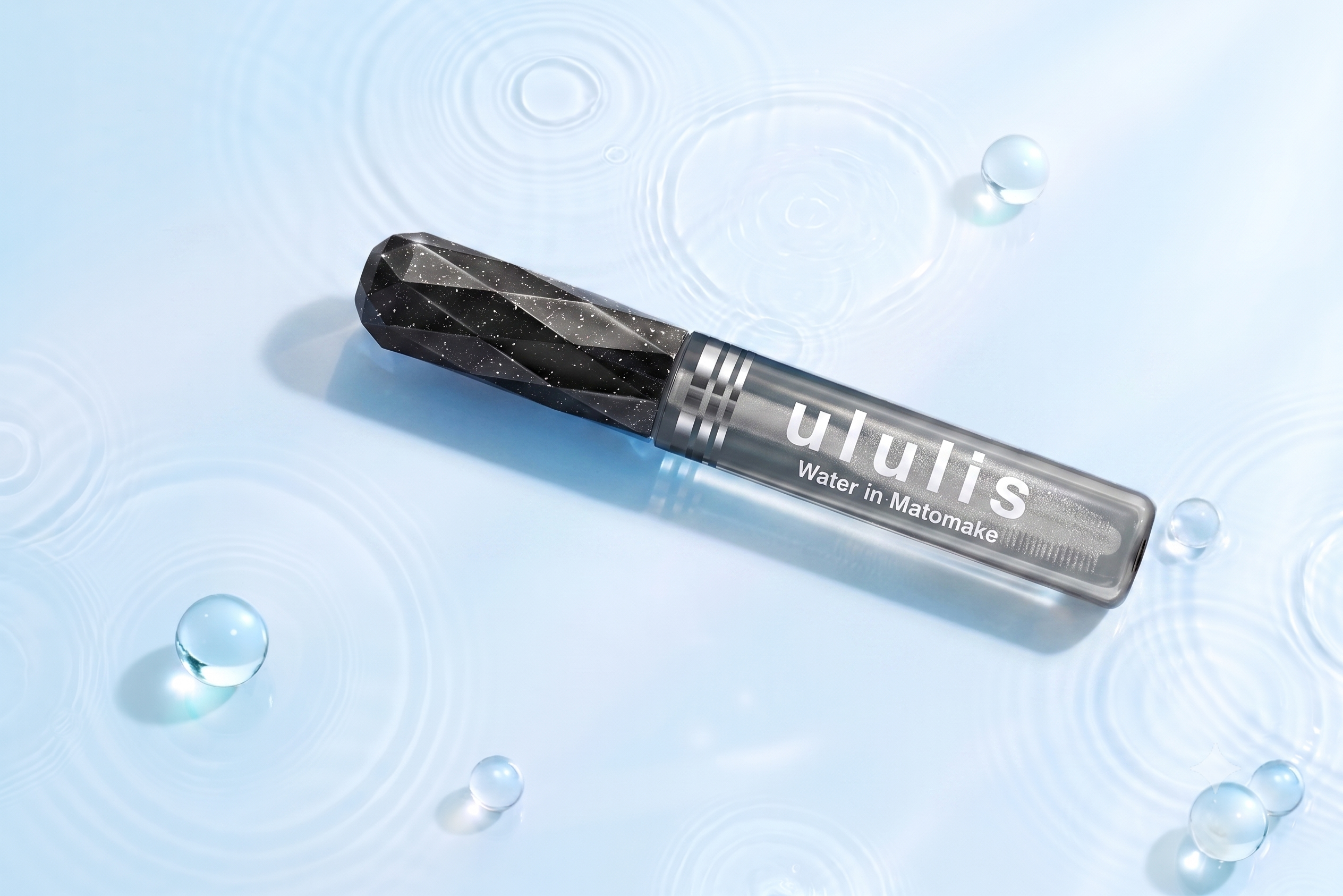 前髪崩れに終止符を。ululisの新作スタイリングが即完売した理由