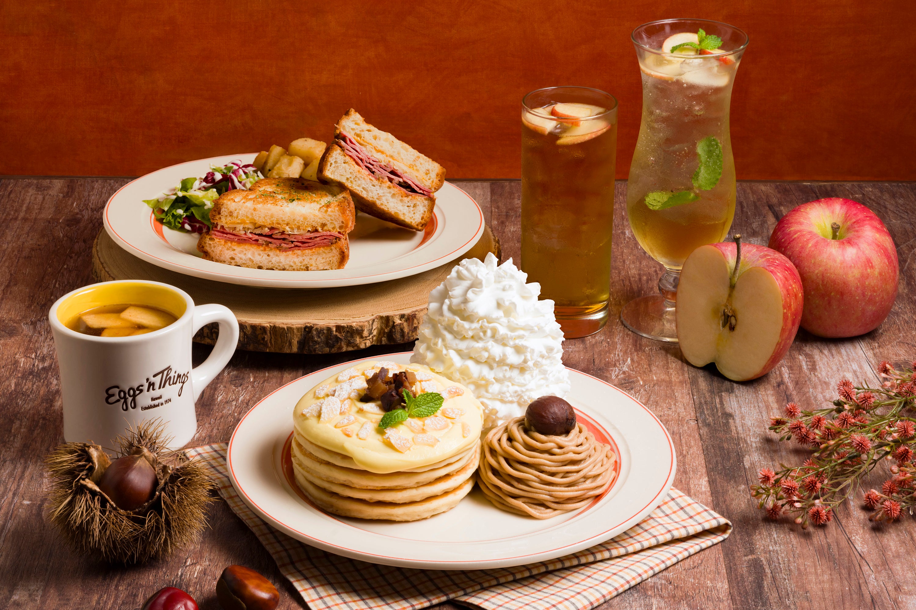Eggs ’n Thingsの秋、モンブランとパストラミが同時に
