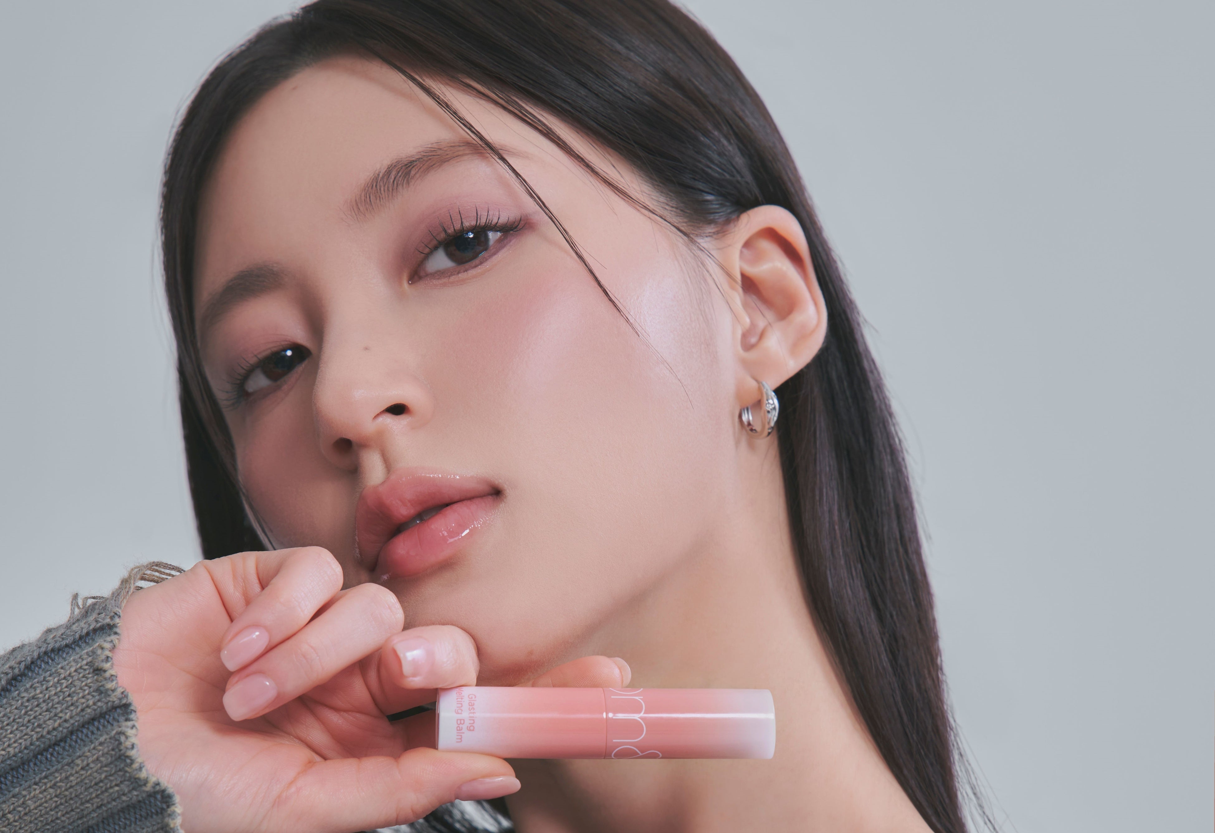 こっくりヌーディが溶ける。ロムアンドバームの秋冬色