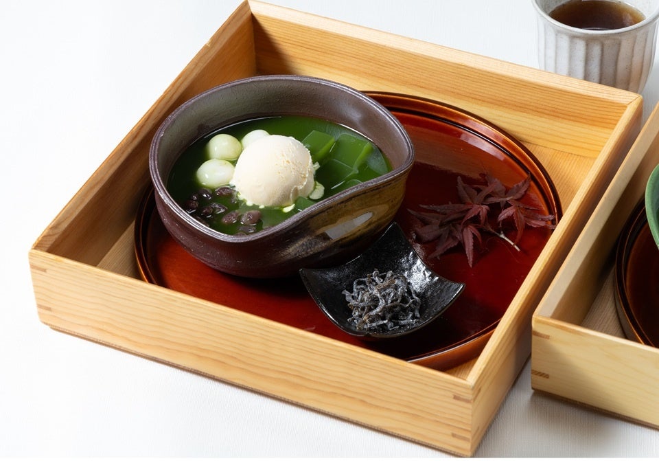 祇園辻利の抹茶を使用した抹茶冷ぜんざい