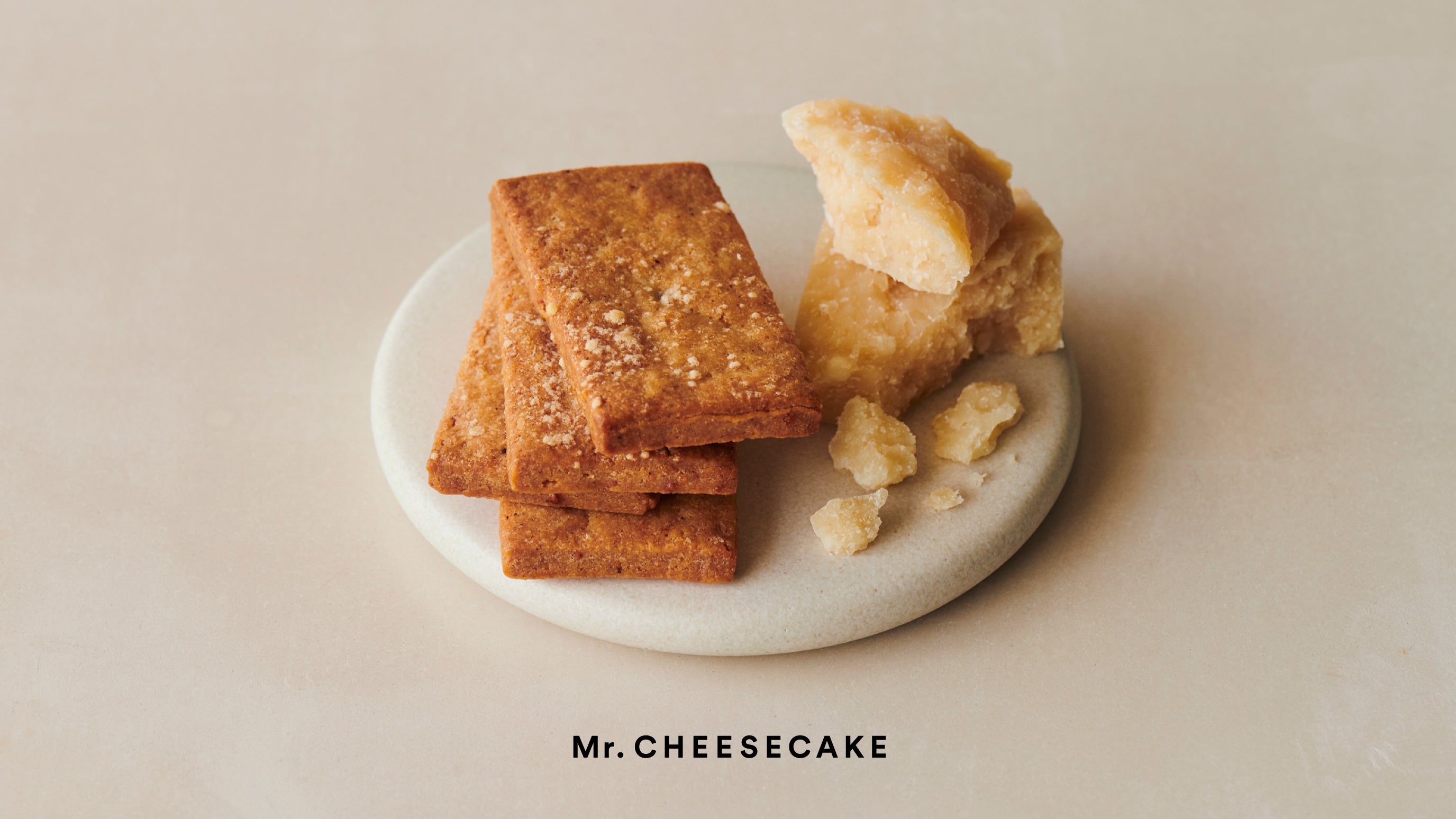 Mr. CHEESECAKEから、1日15缶限定のパルミジャーノのサブレ