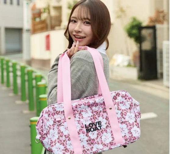 【LOVEBOAT】平成ギャルカルチャー復活!懐かしくて新しい「SCHOOL BAG COLLECTION」が1月上旬発売