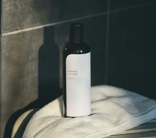 NOWHERE NOWHEREから「バスフレグランスオイル」登場♡乳白色のお湯で幸福感に満ちたバスタイムを