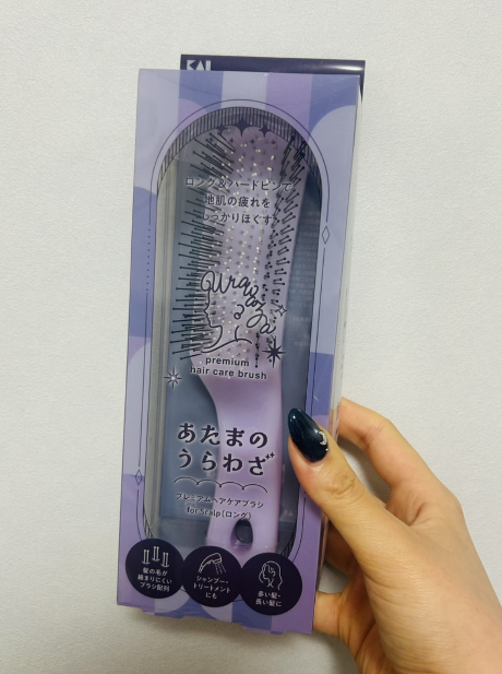あたまのうらわざ プレミアムヘアケアブラシ【ロング】使ってみました！長い髪でもとかしやすくて、奥まで届く感じが心地いい♡