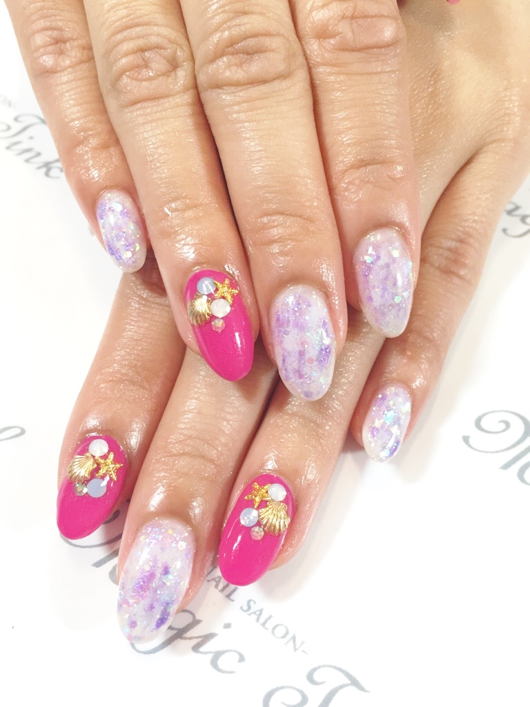 Nailも夏デザイン♡貝殻ネイルが大人気♪
