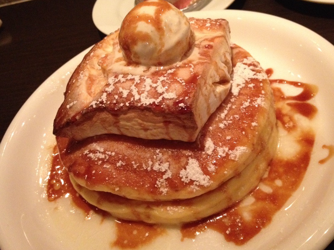 パンケーキとフレンチトーストを目当てに♪アクイーユ